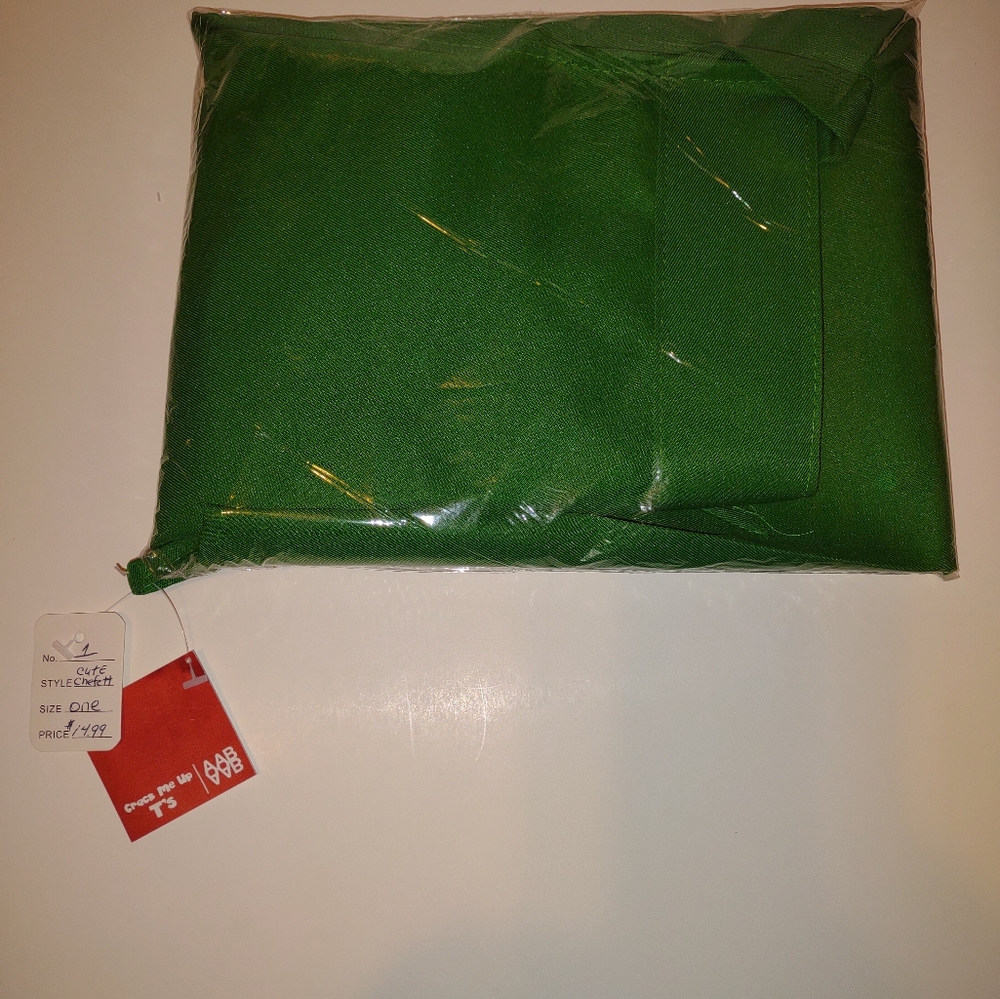 Aprons - Picture 3 of 3